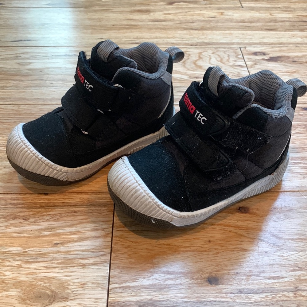 Reima Tec kids boots